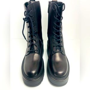 Valentino Garavani VLOGO Platform Lace-Up Boot Size 41